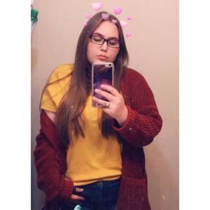 Meet your Posher, Olivia